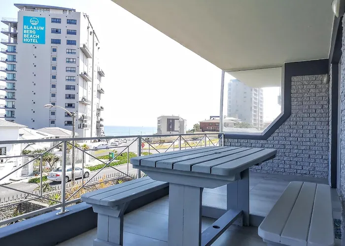 Seaside 3 Bed Unit With Views