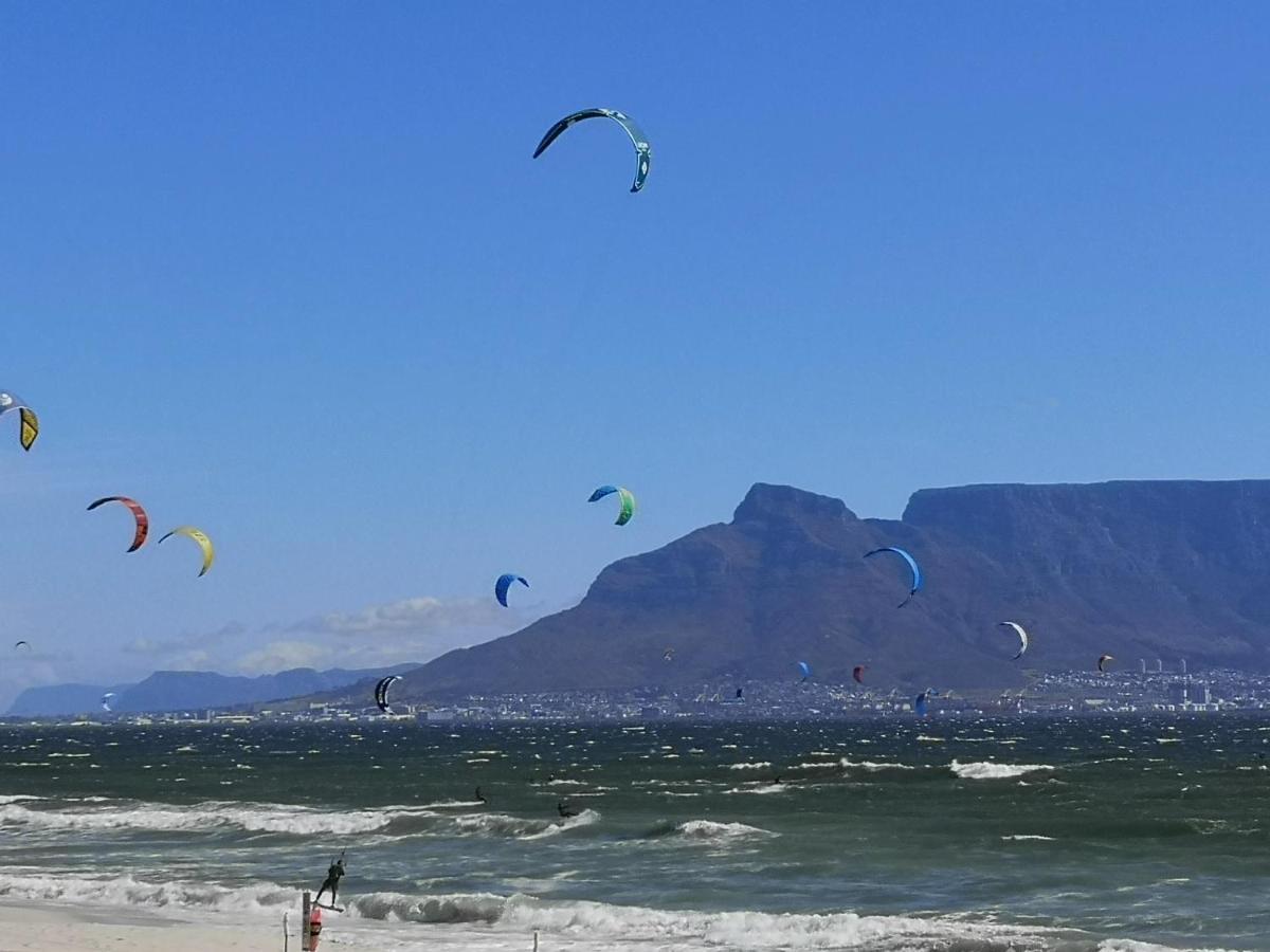 Apartamento Seaside 3 Bed Unit With Views Bloubergstrand
